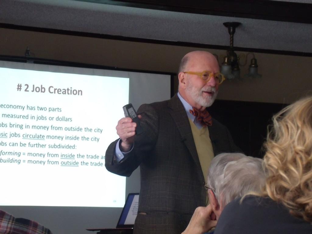 Dr. Brady Foust shares his presentation on the economic benefits of the Confluence Project at Fanny Hill Resteraunt on Wednesday. His presentation was part of the Lets do Lunch series hosted by the Alumni Association.