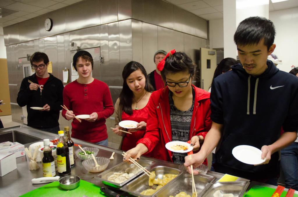 Students+learn+about+Chinese+culture+through+festivities+in+classes
