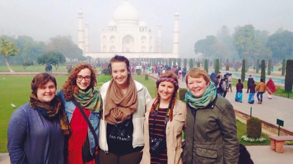 Mary Gillis, Sara Hansen, Kailee Delveaux, Aubrey Yeager and Heather Spray visit the Taj Mahal in Agra, India on the Global Feminisms in India program.