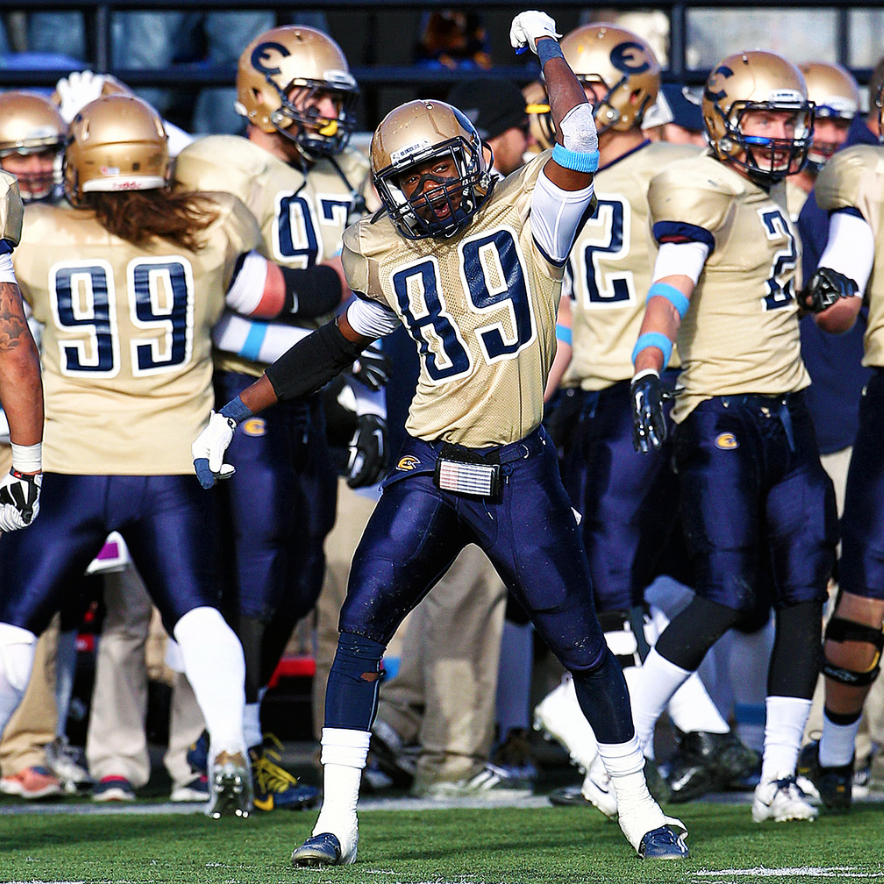 Former Red Hawk hired on Eau Claire football staff