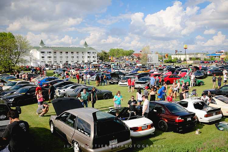 UW-Eau+Claire+student+gives+back+to+community+through+club