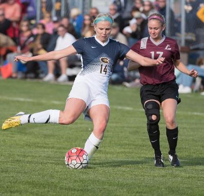 Women’s soccer drops first conference game