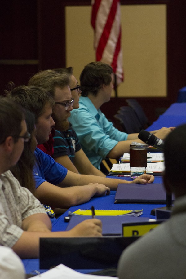 From left to right: senators Paul Solier, Ashley Sukhu, Ryan Bell, Steven Witzeling, Alec Putnam and Nicholas Bursaw at a Student Senate meeting held at 6 p.m. every Monday.