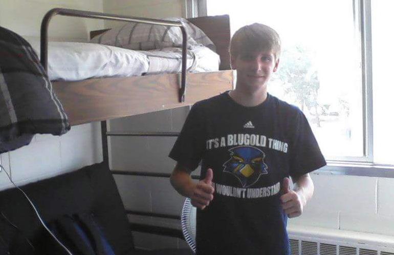 Tetzlaff during Move in day in his dorm room in Murray Hall