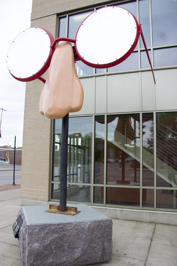 The sixth Sculpture Tour Eau Claire unveiled 34 new sculptures from artists around the world. Ron Simmer’s piece, “What the Nose Knows” is at the intersection of North Barstow and East Madison Street.