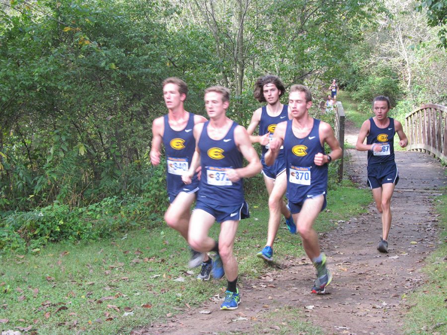 UW-Eau Claire’s Cross Country team gets ready for competition
