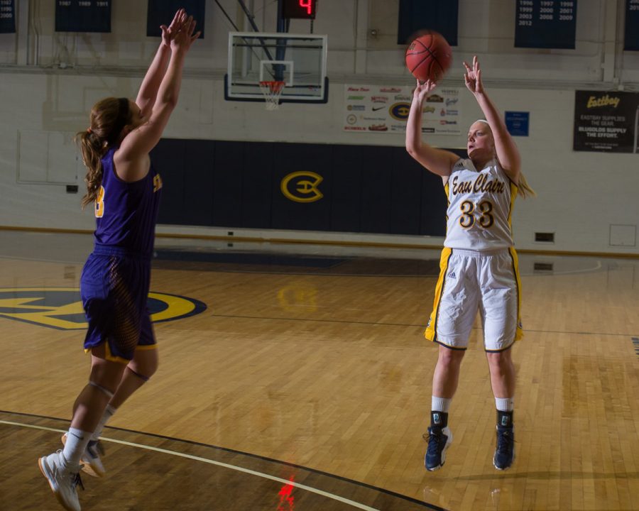 Eight+games+remain+for+the+Blugolds%2C+then+the+elusive+WIAC+title.