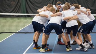 The men’s tennis team took down both opponents on the road this weekend, keeping alive their three-time consecutive winning streak for the month of April. 
