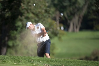Throughout the Blugold men’s golf season, Eau Claire achieved several team and individual titles. 