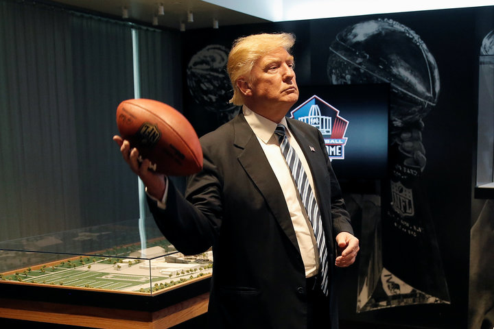 The vast majority of professional sports teams have made the decision to boycott Trump Hotels for their travel competitions.
