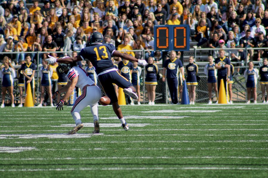 The Blugolds take on Stevens Point at Goerke Field, but come up short offensively.