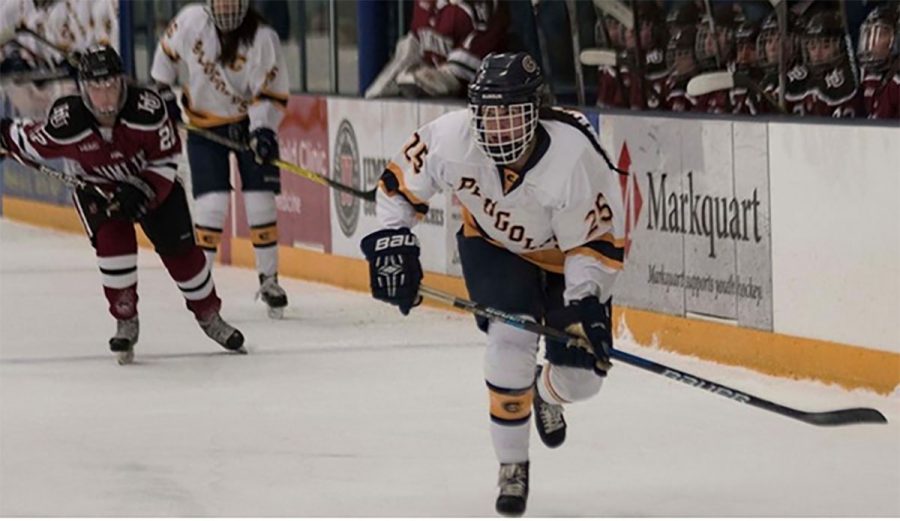 The women’s UW-Eau Claire hockey team fell to UW-River Falls with a score of 4-1 on Saturday.
