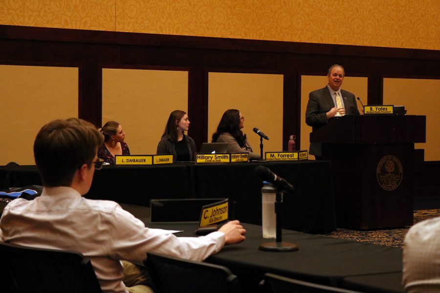 Chancellor James C. Schmidt elaborated on several topics including the new sciences and health sciences building project, university cancellation policy, and the Mayo Clinic partnership.