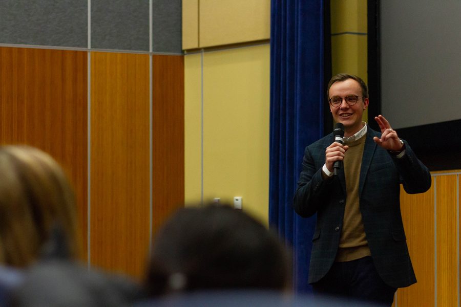 Chasten+Buttigieg%2C+a+UW-Eau+Claire+alumnus+and+husband+of+Democratic+presidential+candidate+Pete+Buttigieg%2C+spoke+to+students+about+his+husbands+campaign.