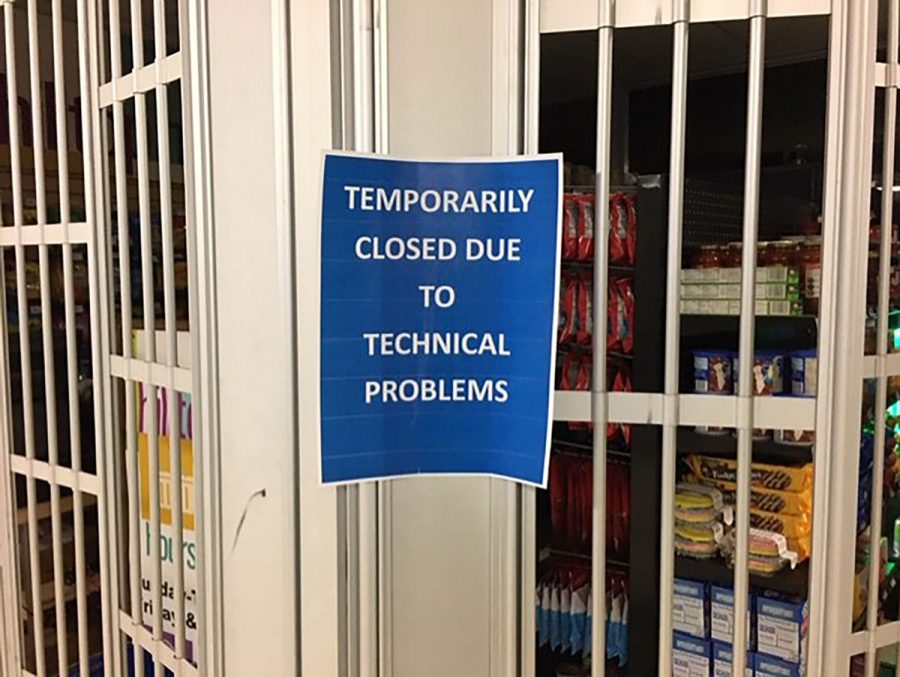 The+system+failure+affected+many+areas+on+campus%2C+including+the+Hilltop+Market.+