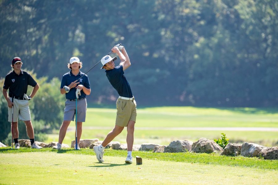  Covey said the Blugolds had the advantage of being familiar with the Eau Claire Golf & Country Club as their “home course.”