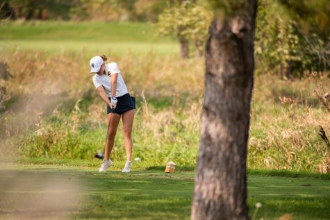 UW-Eau Claire finished third for the week after gaining a lead after round one.