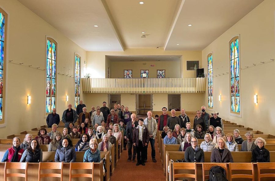 Dr. Chia-Yu Hsu pictured with members of San Francisco Choral Society from her March trip. 