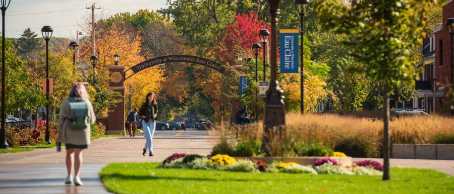 UW-Eau Claire mentioned in two national reports