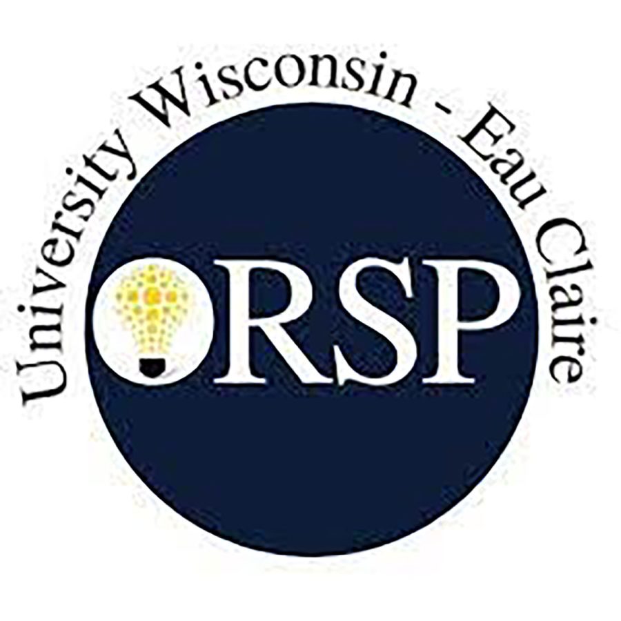 Dr.+David+Tschida+presented+on+Nov.+9+in+Vicki+Lord+Larson+Hall.