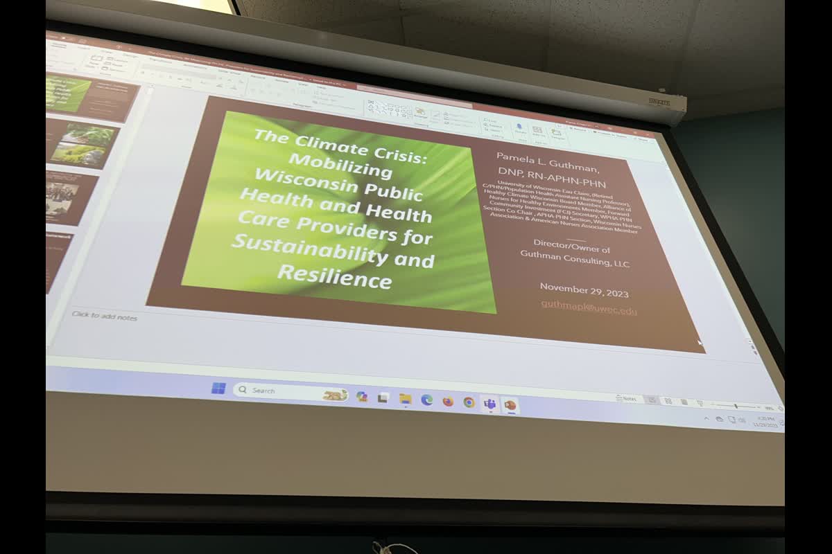 The+talk++informed+students+of+both+the+causes+and+effects+of+the+overall+crisis+in+relation+to+the+Midwestern+area.