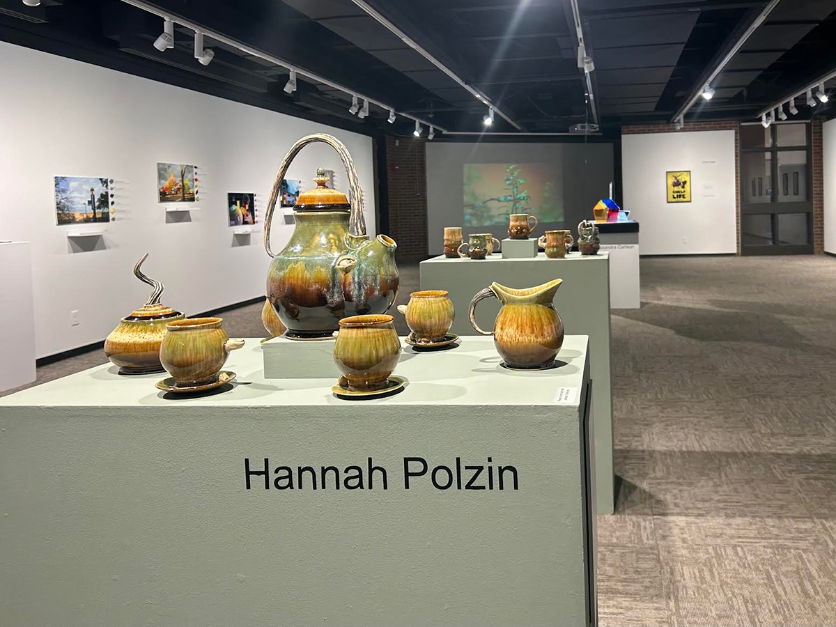 From Nov. 27 to Dec. 17, 10 Bachelor of Fine Arts candidates had their creative research displayed in the Foster Art Gallery. Hannah Polzin, a fifth-year ceramics student, used her work to explore “the delicate balance between decorative art and functional objects.” 