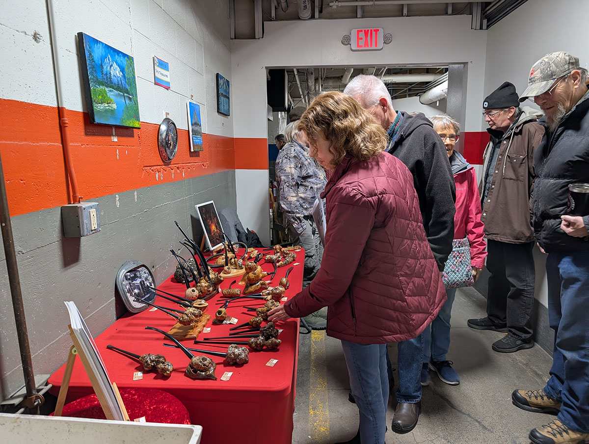 Community members toured the variety of different art forms on display and for sale at the 16th Annual Banbury Art Crawl. 
